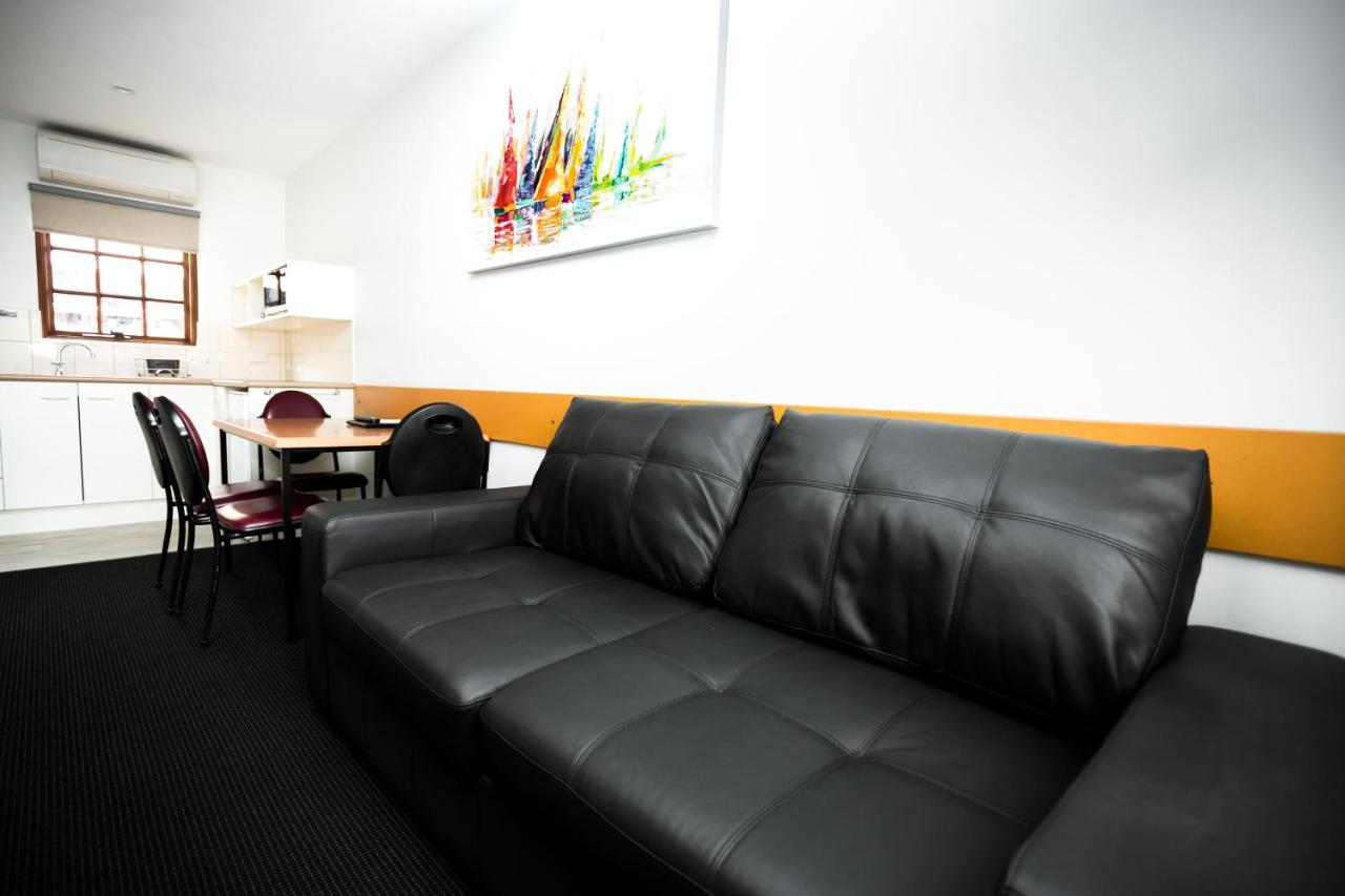 Bay Hotel Apartments Хобарт Экстерьер фото