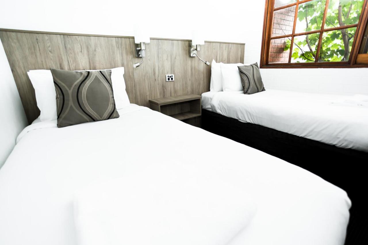 Bay Hotel Apartments Хобарт Экстерьер фото